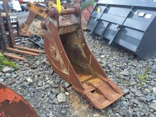 Image of Geith Digging Bucket Width 16" | Pins 65mm | Ears 260mm | Centres 410mm