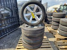 Image of 4x Alloys And Continental Tyres 233/55 R19