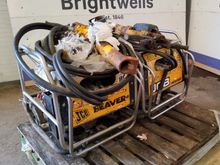 Image of 2x JCB Beaver Power Pack and Hydraulic Breaker