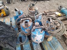 Image of 6x Submissle Pumps + Rubber Piping x1