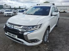 Image of MITSUBISHI OUTLANDER 4HS PHEV CVT Estate