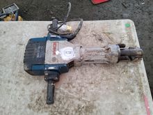Image of Bosch GSH27VC Breaker 110V