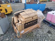 Image of 400MM 80x Clip On Pads