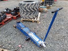 Image of 10T Trolly Jack