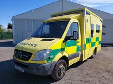 Image of MERCEDES-BENZ SPRINTER 519 CDI Ambulance