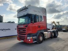 Image of SCANIA R490 Mid Lift Tractor Unit