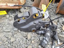 Image of Hitch 35mm Pins, 110mm Ears, 150mm Centres