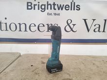 Image of Makta DTM50 Battery Oscillating Multi Tool