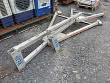 Image of Porta-Gantry Lift