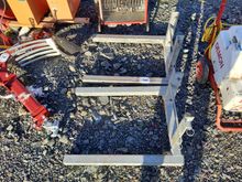 Image of Sumner 2x Material Lift Fork Attatchments