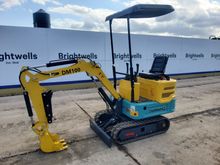 Image of Dig Master DM100 Mini Excavator