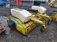 Image of Multi Sweep 425 Hydraulic Road Brush