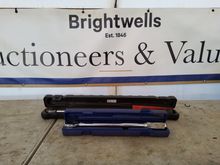 Image of 2x Torque Wrenches