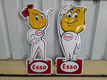 Image of Mr & Mrs Esso Signs