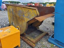 Image of Tipping Skip