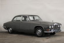 Image of 1968 Daimler Sovereign 420