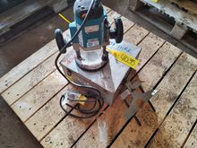 Image of Makita Plunge Router