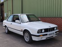 Image of 1990 BMW 318is (E30)