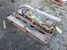 Image of JCB 1 T Breaker Pins 30mm | Ears 110mm | Centres 90mm/160mm