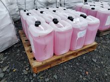 Image of Pallet of Truck Wash