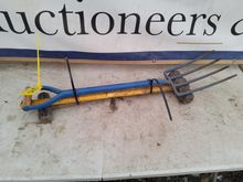 Image of 2x Sledge Hammers, 1x Fork