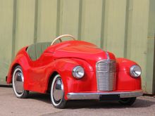 Image of Austin J40 Pedal Car