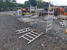 Image of 1x Pop Up Podium, 1x Guard Rail, 1x Pop Up Frame