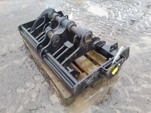 Image of Whites Q Fit Headstock To Fit Manitou