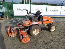Image of Kubota AM3300 Triple Gang Outfront Ride on Mower