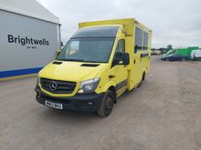 Image of MERCEDES-BENZ SPRINTER 519 CDI Ambulance