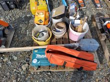 Image of Pallet Of Assorted Hand Tools