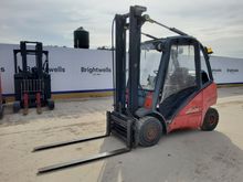 Image of Linde H20T Gas Forklift