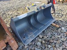 Image of 6Ft Grading Bucket Pins 65mm Centres 395mm  Ears 265mm
