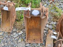 Image of 17" Digger Bucket 165mm Ears 340mm Centres 45mm Pins