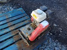 Image of Belle 16" Petrol Compaction Plate