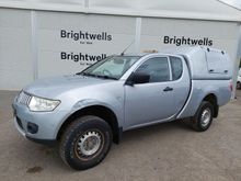 Image of MITSUBISHI L200 4LIFE CLUB CAB DI-D Pick-up