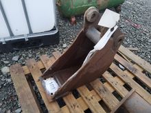 Image of 9" Digging Bucket