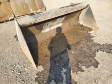 Image of Telehandler Bucket c/w QFit Brackets | 88 Inches Wide