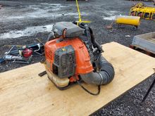 Image of Husqvarna 570BTS Backpack Leaf Blower