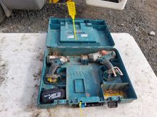 Image of Makita Drill Driver Set 2x Drills 1x Battery