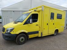 Image of MERCEDES-BENZ SPRINTER 519 CDI Ambulance