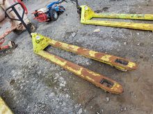 Image of Pramac 2.5T Pallet Truck