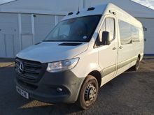 Image of MERCEDES-BENZ SPRINTER 516 CDI Minibus