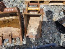 Image of 12" Bucket 35mm Pins 165mm Centres
