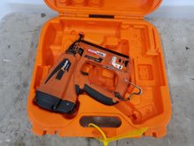 Image of Paslode Im65 F16 Gas Nailer 7.4V 2.1Kg