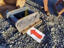 Image of Head Stock - 65mm Pins | 260mm Ears | 390mm Centres