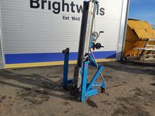 Image of Genie Material Lift