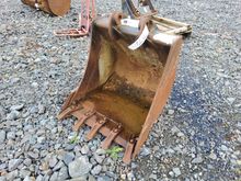 Image of 29" Digging Bucket On 45mm Pins