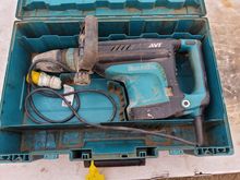 Image of Makita HM1213C Breaker 110v