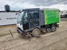 Image of SCARAB M25H Compact Sweeper